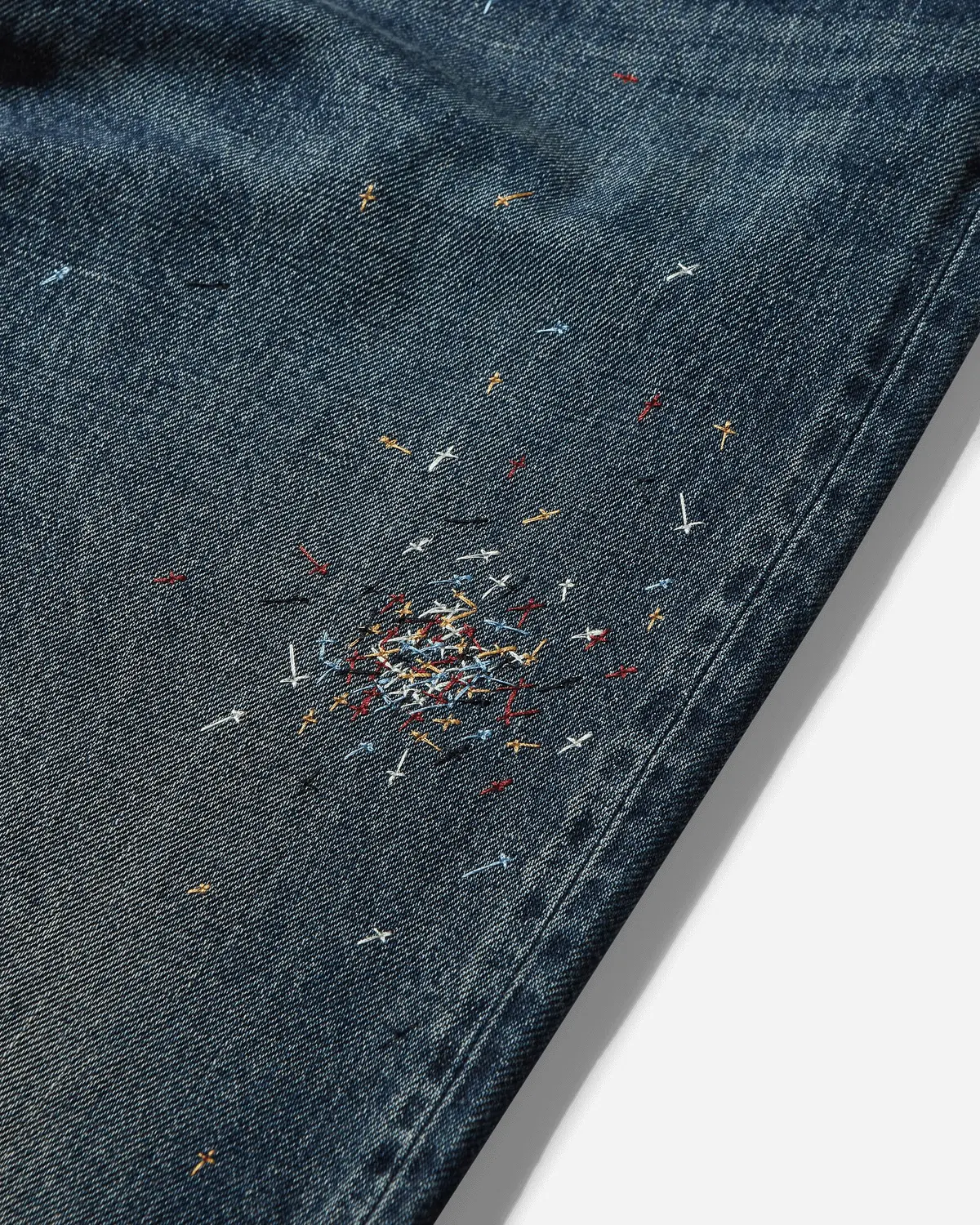 Men's Cross Embroidery Distressed Denim Pants Light Blue Indigo 3