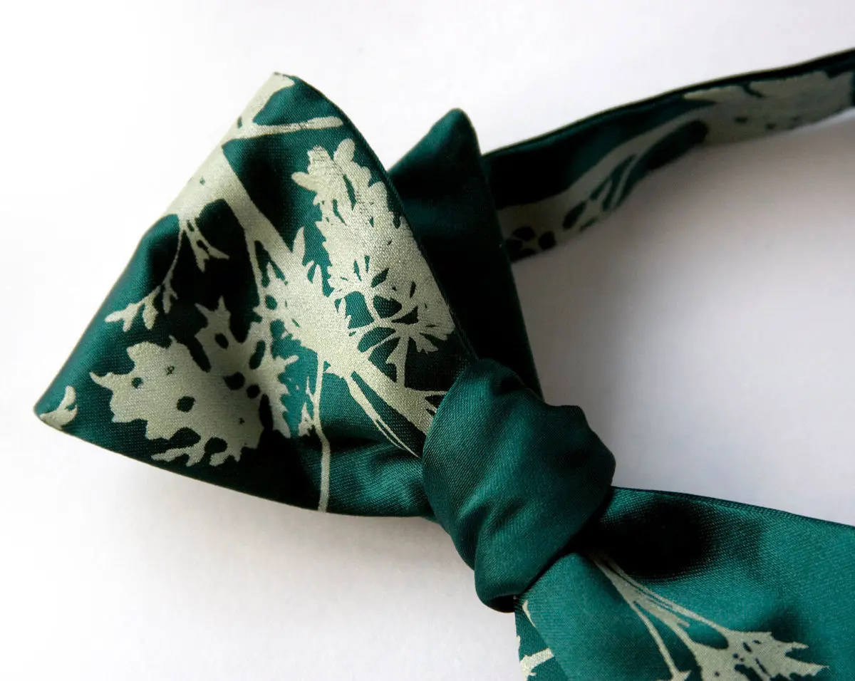Absinthe Bow Tie, Wormwood Leaf Print 1