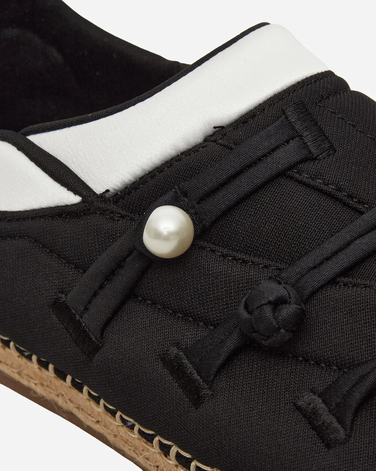 Clot By Edison Chen Qi Flow Shoes Core Black / Cloud White 6