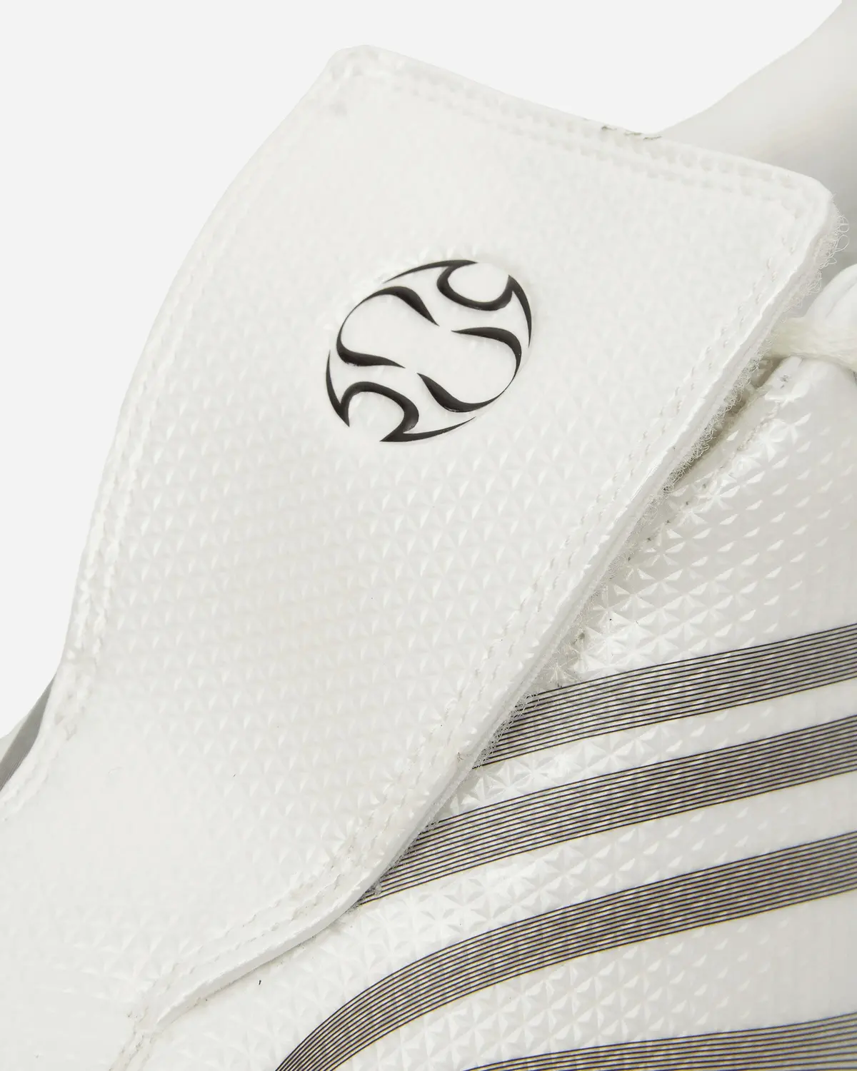 Slam Jam F50 Tunit Mega Consortium Sneakers Cloud White / Core Black / Silver Metallic 8