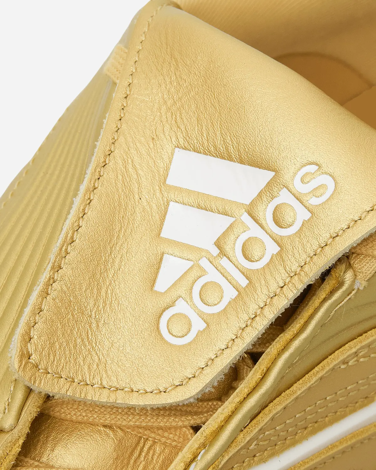 Predator Sala Sneakers Gold Metallic 6