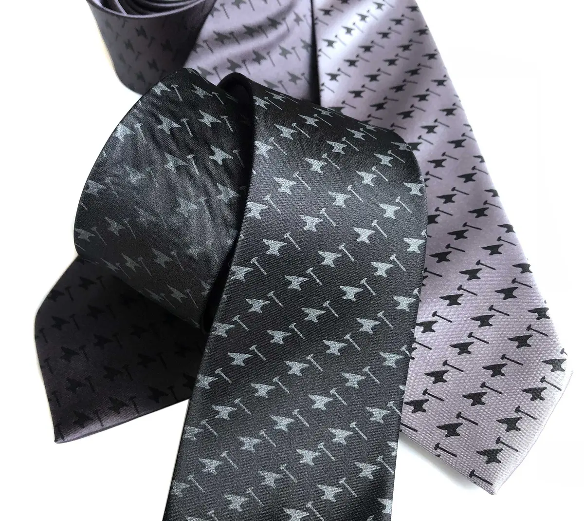 Anvil Necktie. Blacksmith, Metalworking Print Tie 1