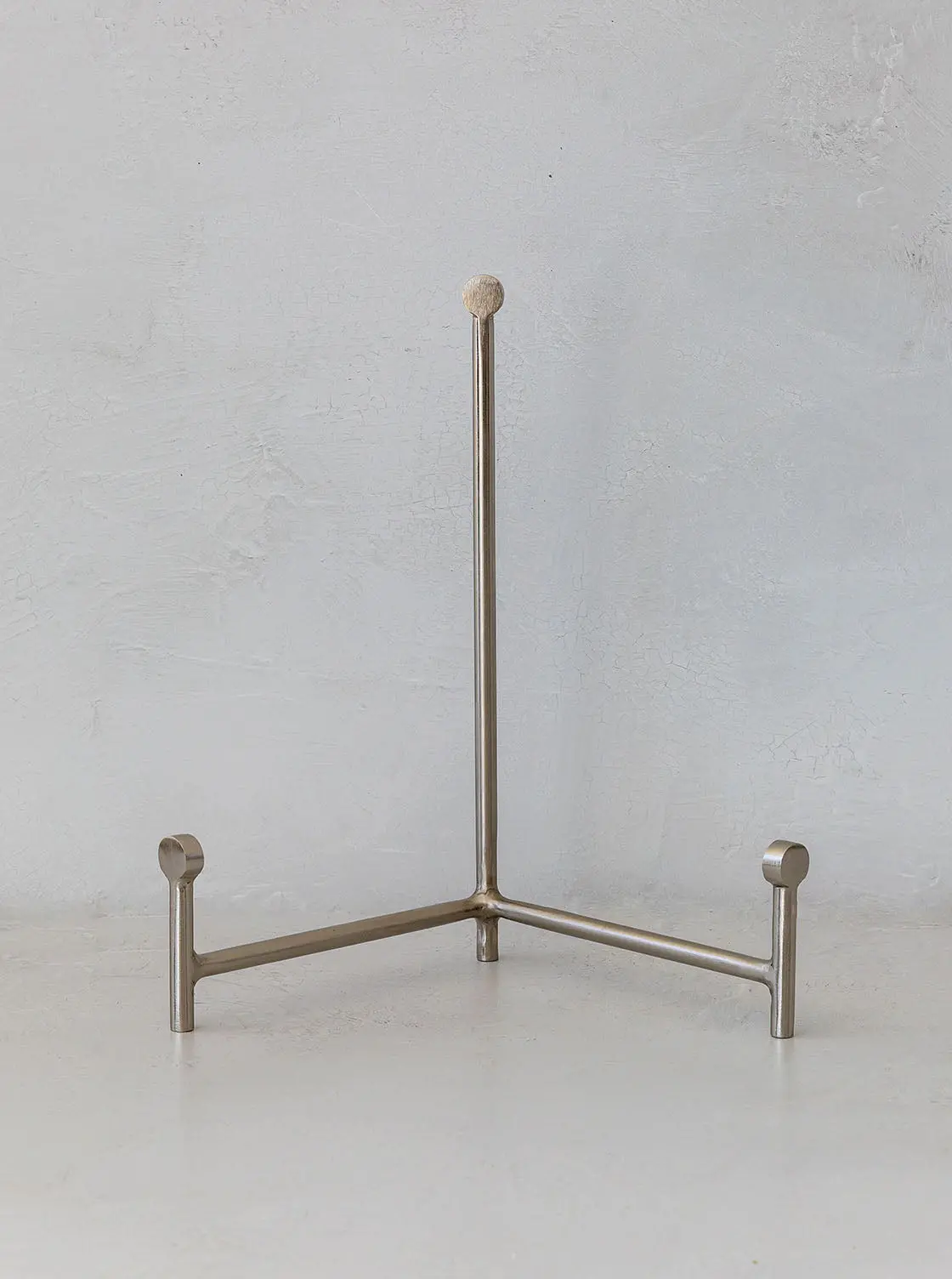 Art Display Stand 5