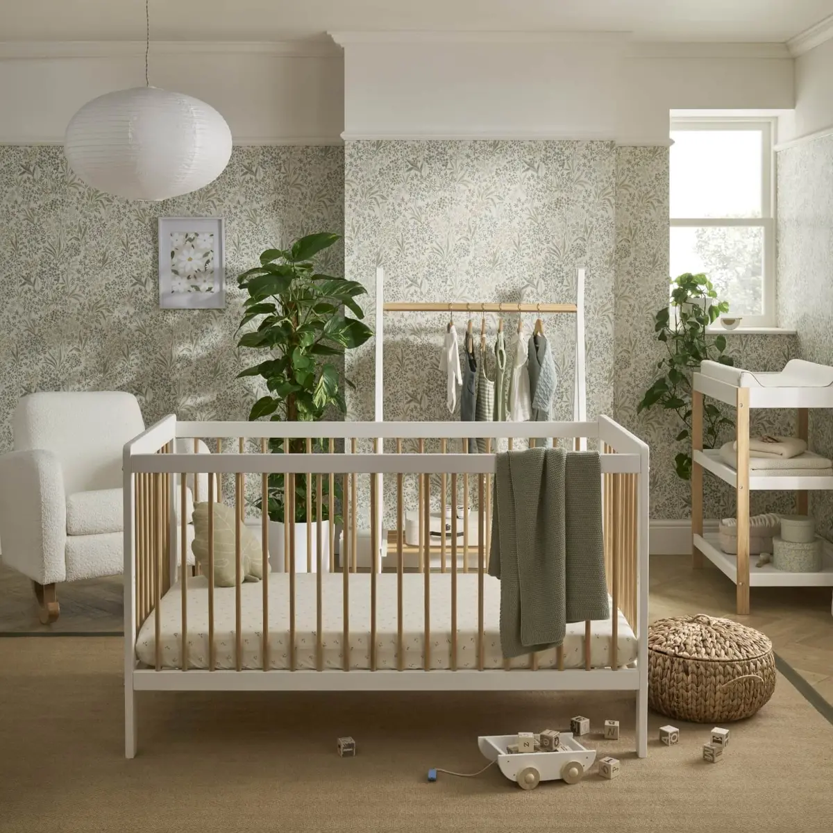 Cuddleco Nola 3 Piece Room Set - White & Natural 1