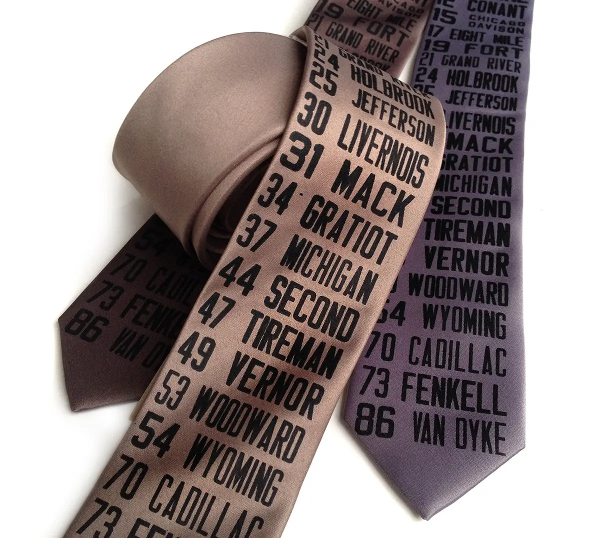Bus Scroll Necktie: All Detroit Routes 1