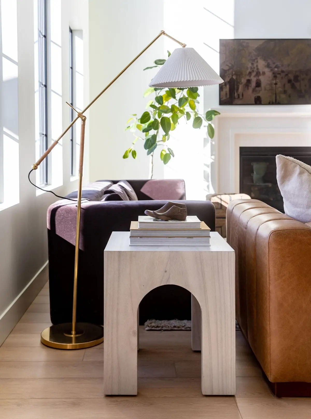Dora Floor Lamp 2
