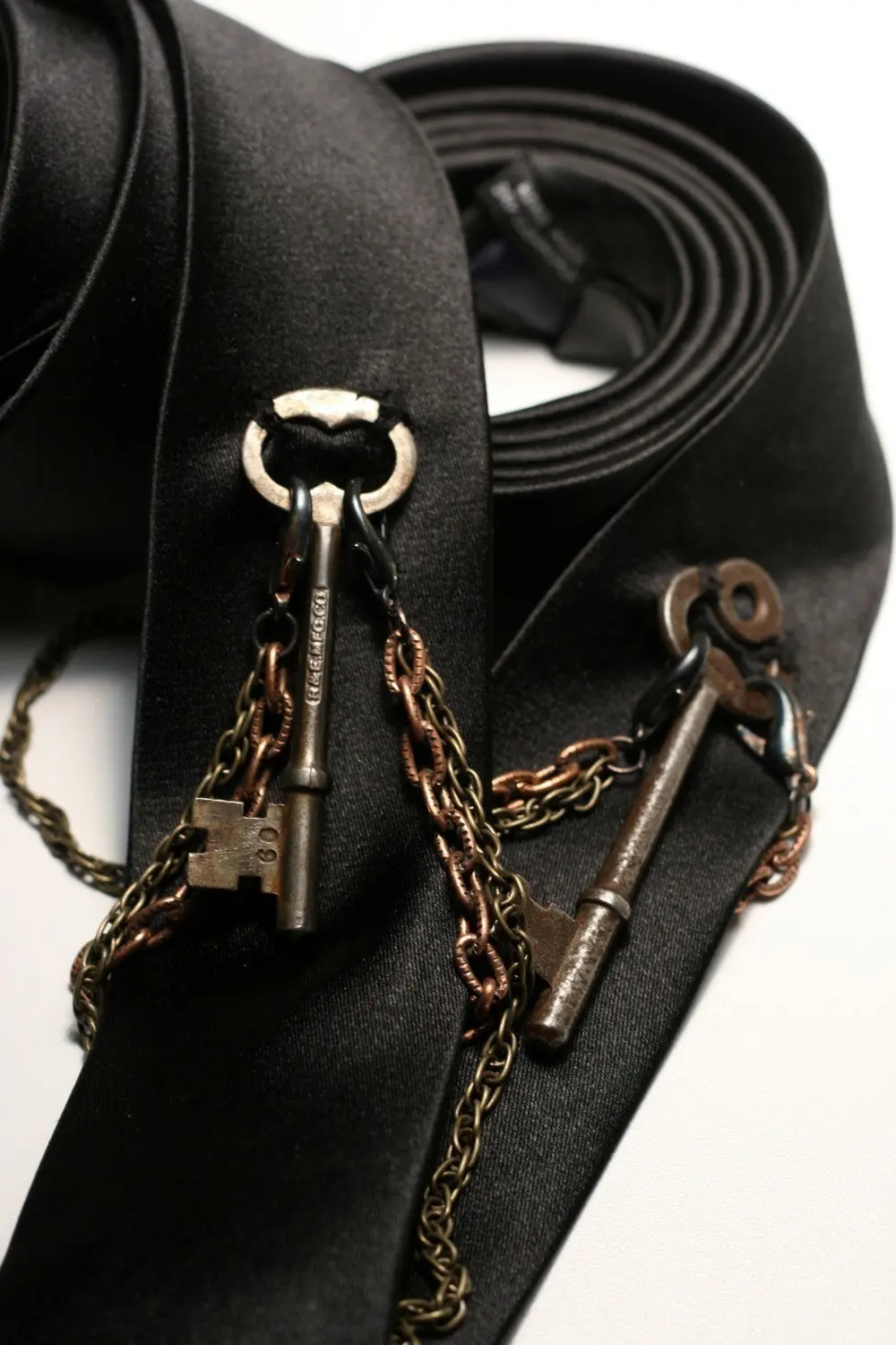 Escape Artist Narrow Silk Necktie 2