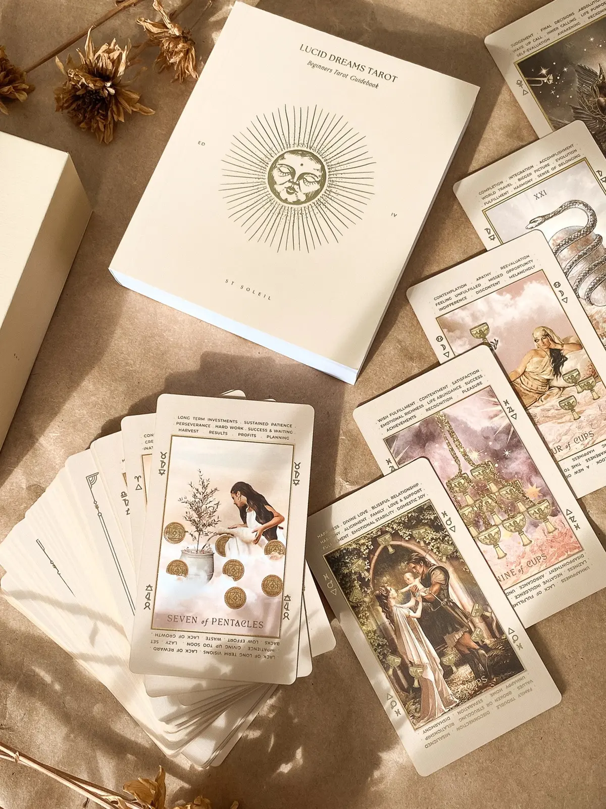 Lucid Dreams Tarot Deck - Beige 1