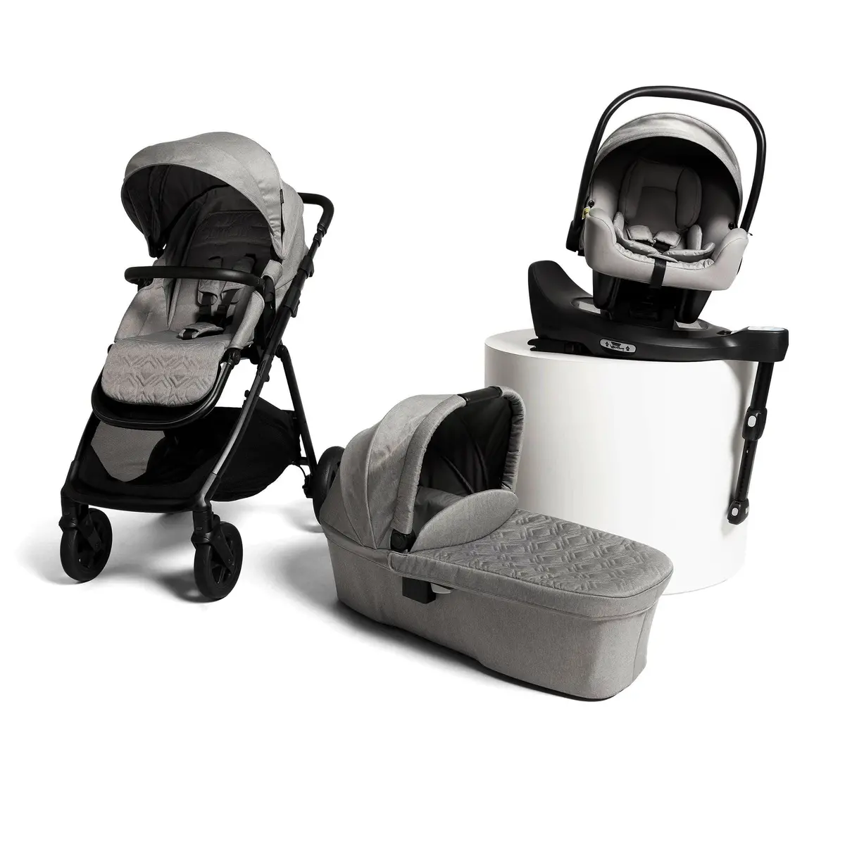 Graco Near2me Dlx Trio (Pushchair, Carrycot, Snuglite & Snugturn) - Ash/Black 1