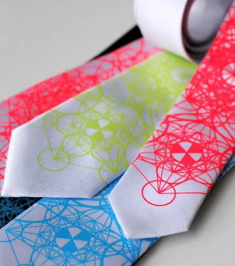 Sacred Geometry Silk Necktie. Metatron's Cube Tie. 2