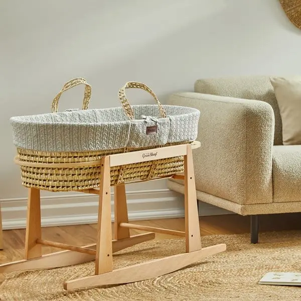 The Little Green Sheep Knitted Moses Basket And Rocking Stand Bundle - Dove 1