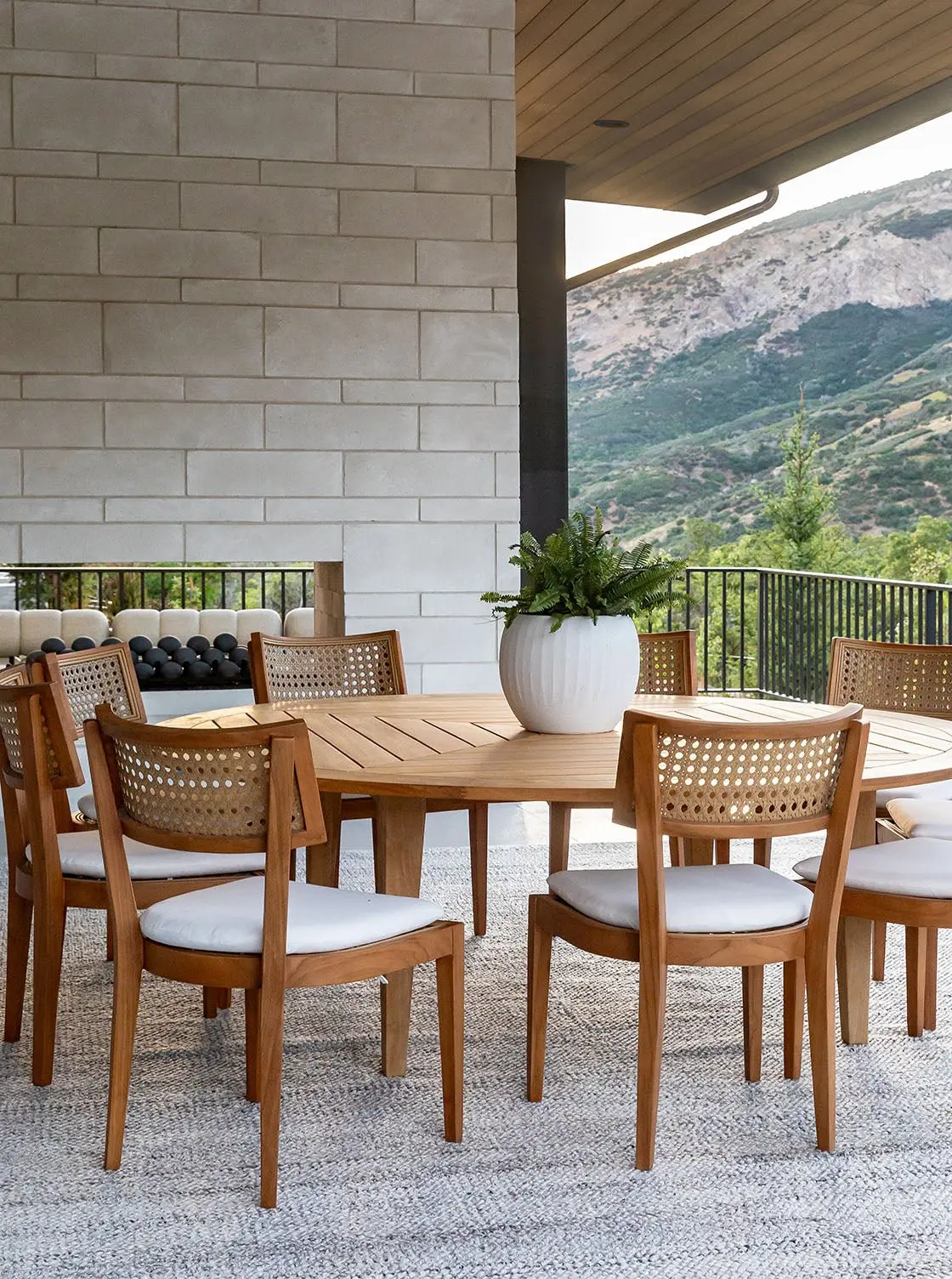 Phineas Round Dining Table 2