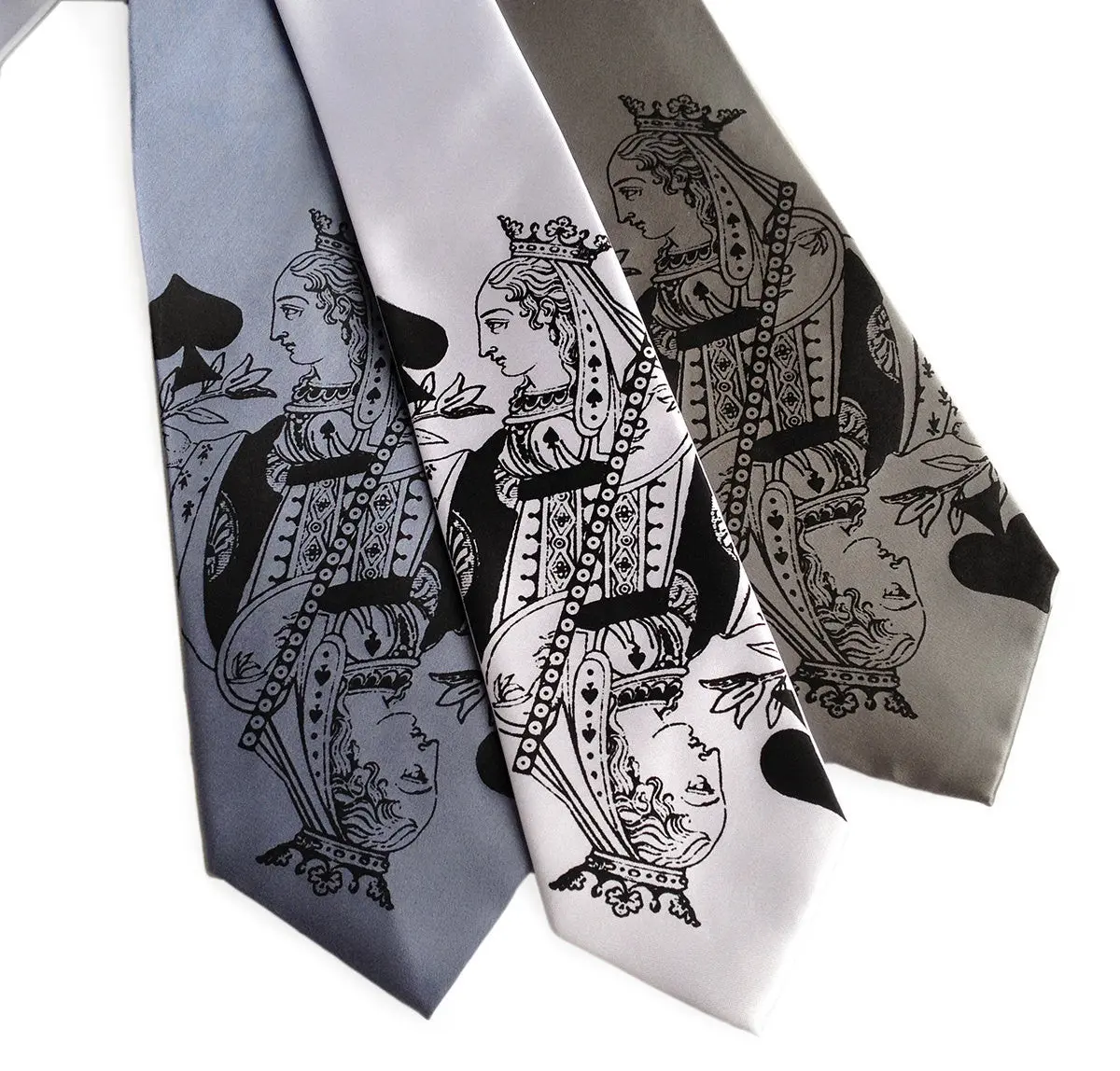 Playing Card Necktie. "Poker Face" Queen Tie 1