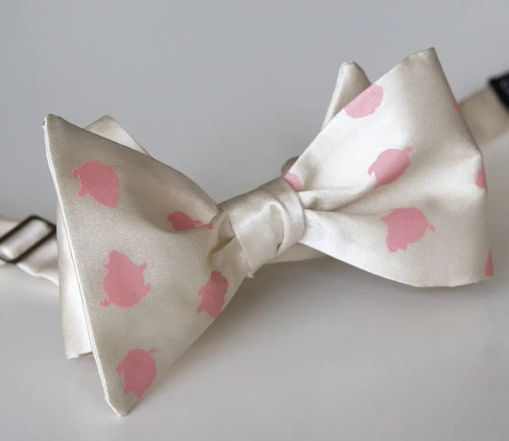 Piggy Pattern Bow Tie. "Porkadot" 1