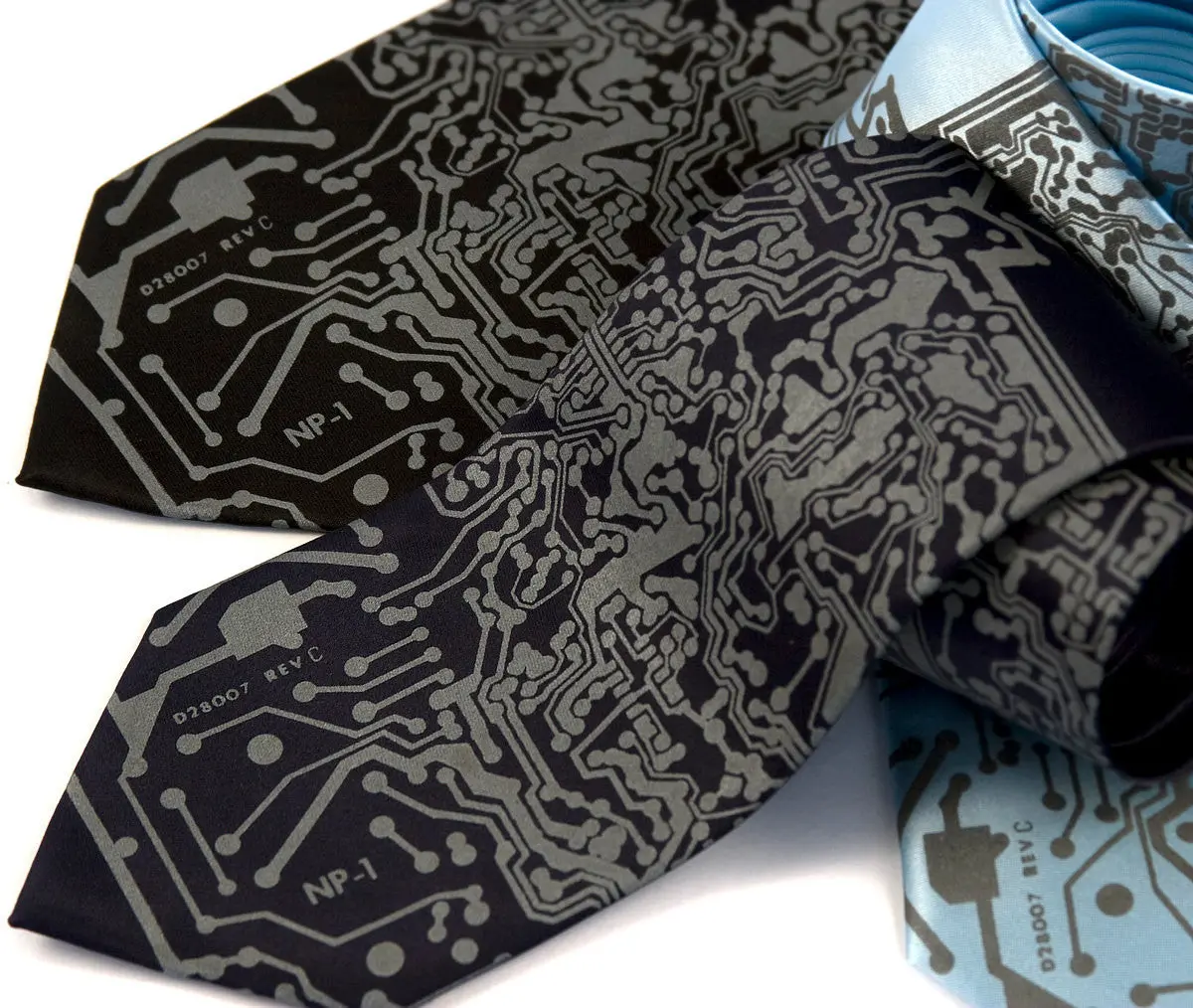 Circuit Board Print Necktie: Short Circuit Tie 18