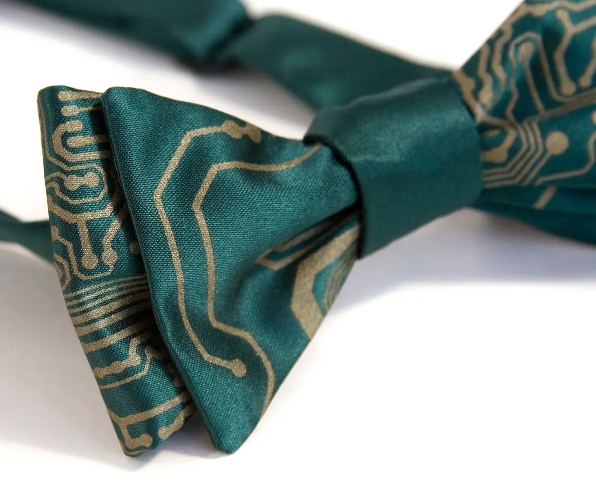 Circuit Board Bow Tie, Short Circuit Printed Bowtie 1