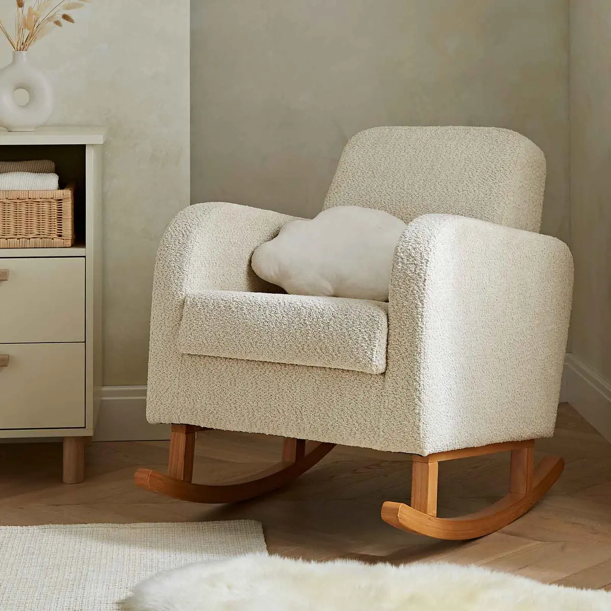 Cuddleco Etta Nursing Chair - Boucle Mushroom 1