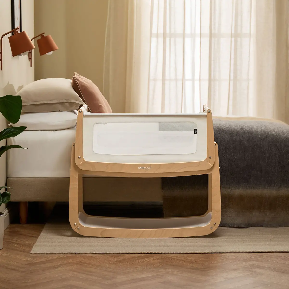 Snüzpod 5 Bedside Crib - Natural 1