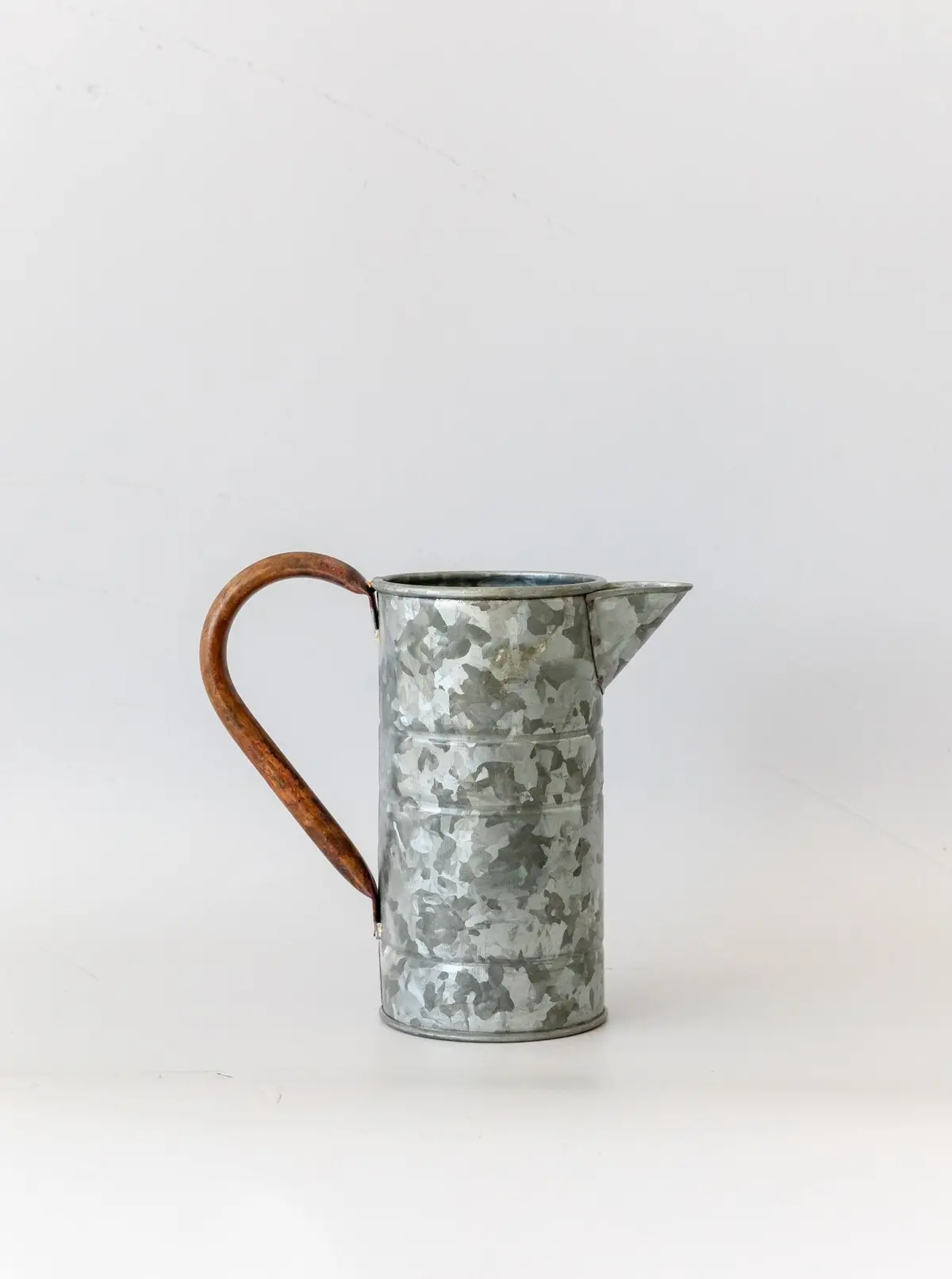 Tin Watering Can 1