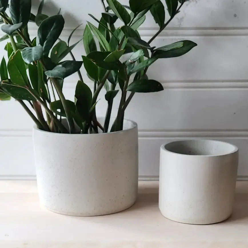 Cylinder Planter 7" White 1