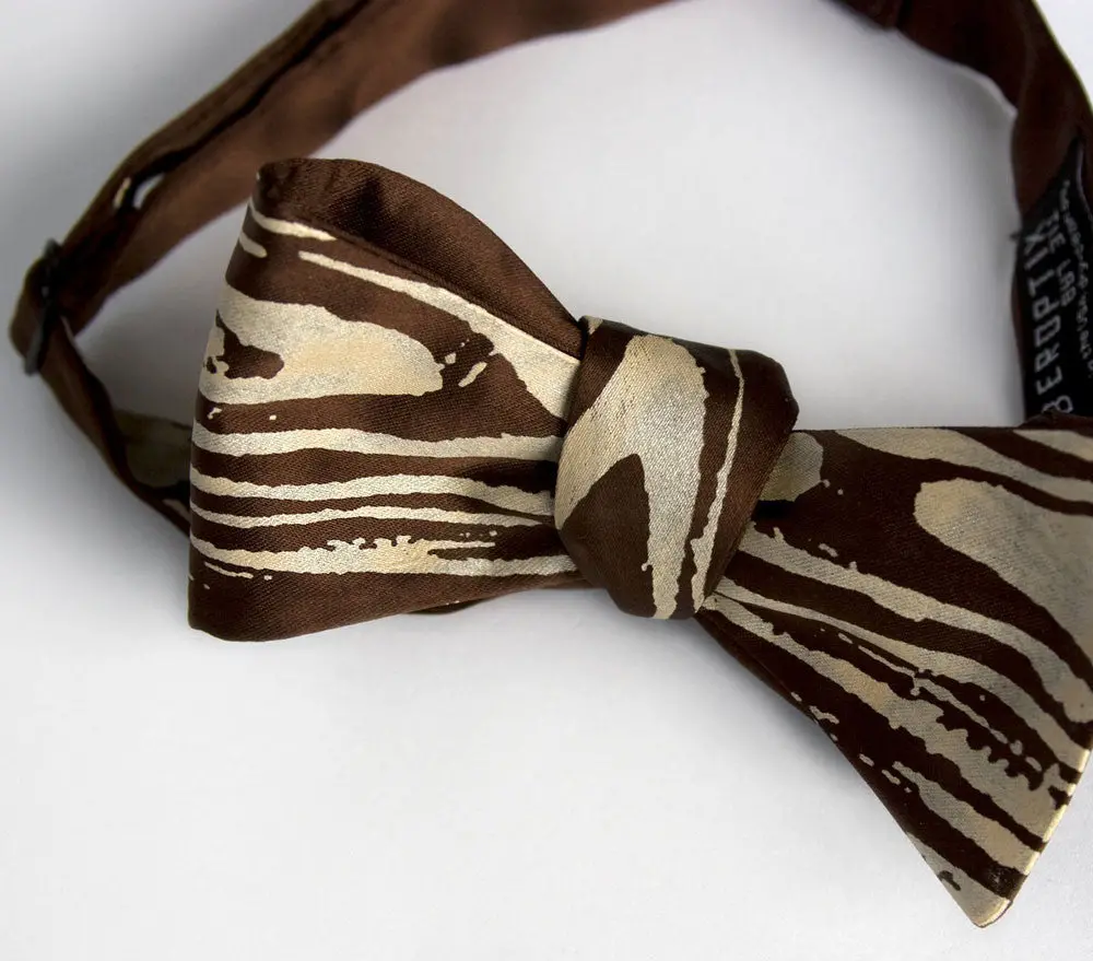 Woodgrain Bow Tie 1